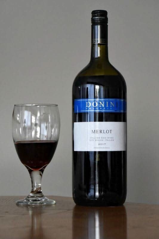 Donini Merlot (1.5 L)